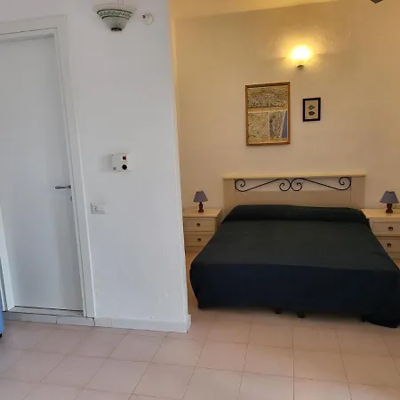 Casa vacanze Sunrise Mono 250 *